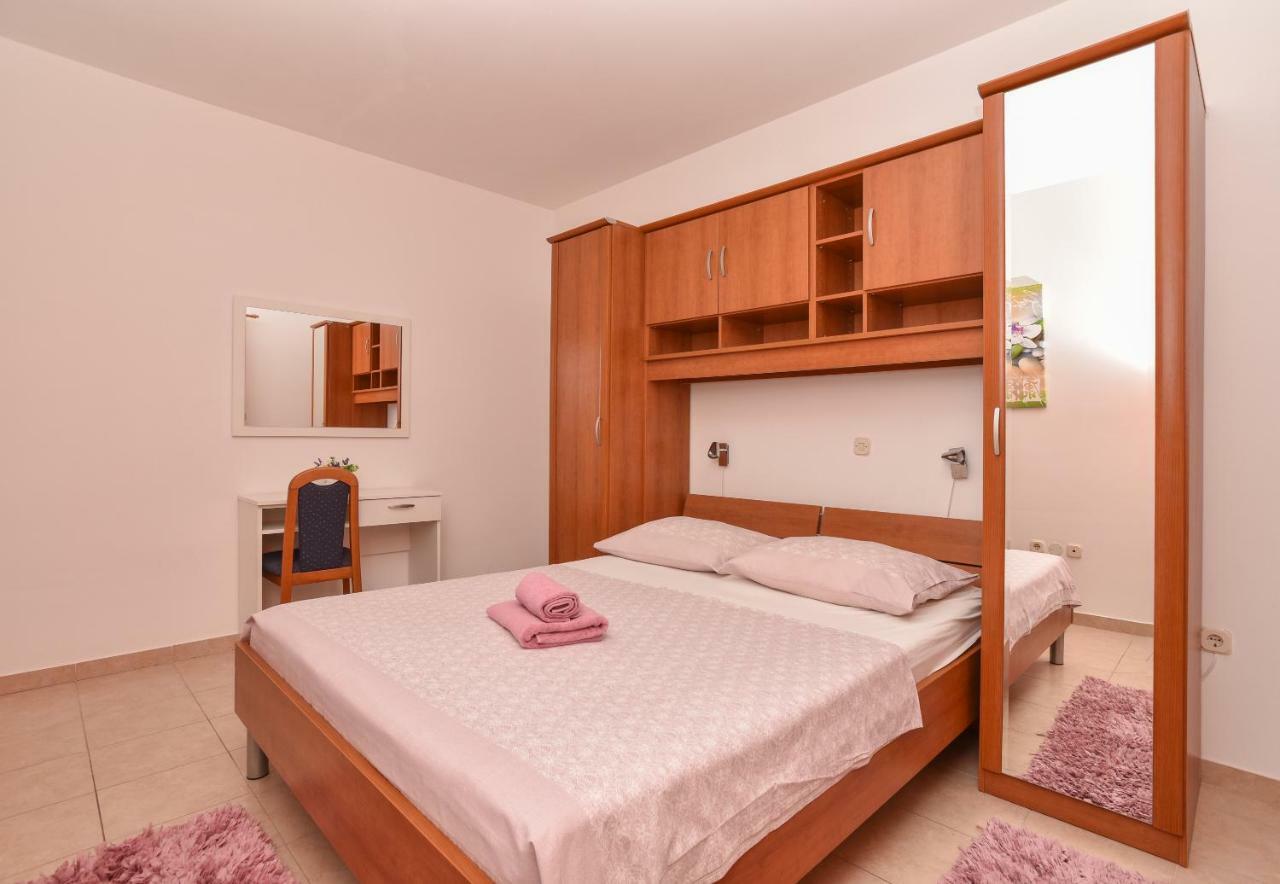 Villa Ivka Tucepi Ngoại thất bức ảnh