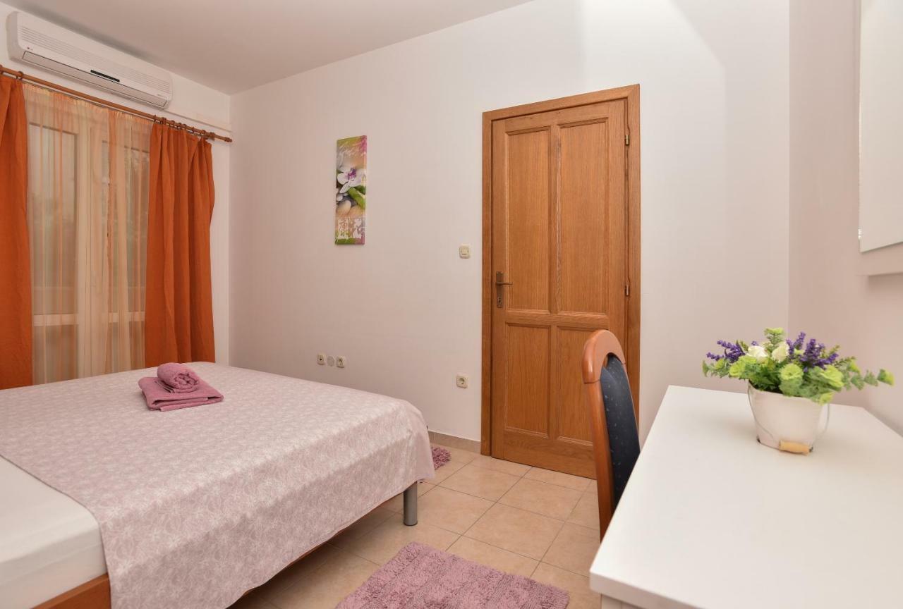 Villa Ivka Tucepi Ngoại thất bức ảnh