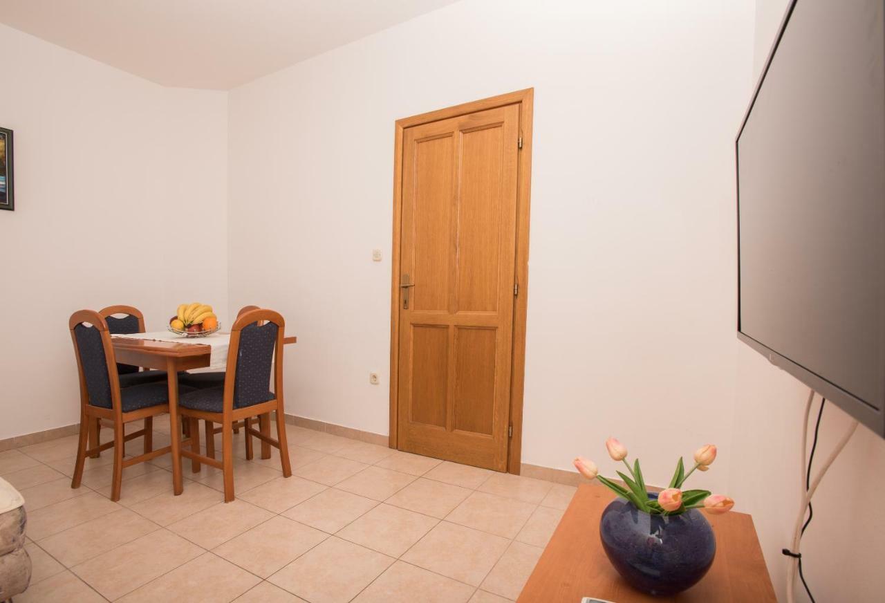 Villa Ivka Tucepi Ngoại thất bức ảnh